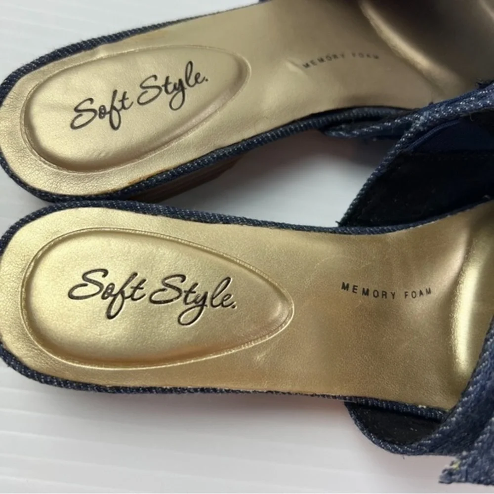 Soft Style Slides womens size 7.5 Denim Bow Flat sandals